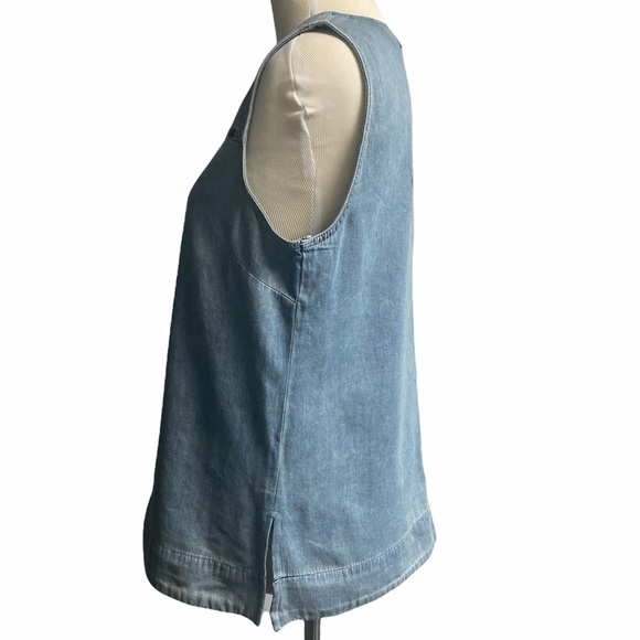Calvin Klein sleeveless blue jean blouse 🧩 - Picture 9 of 10
